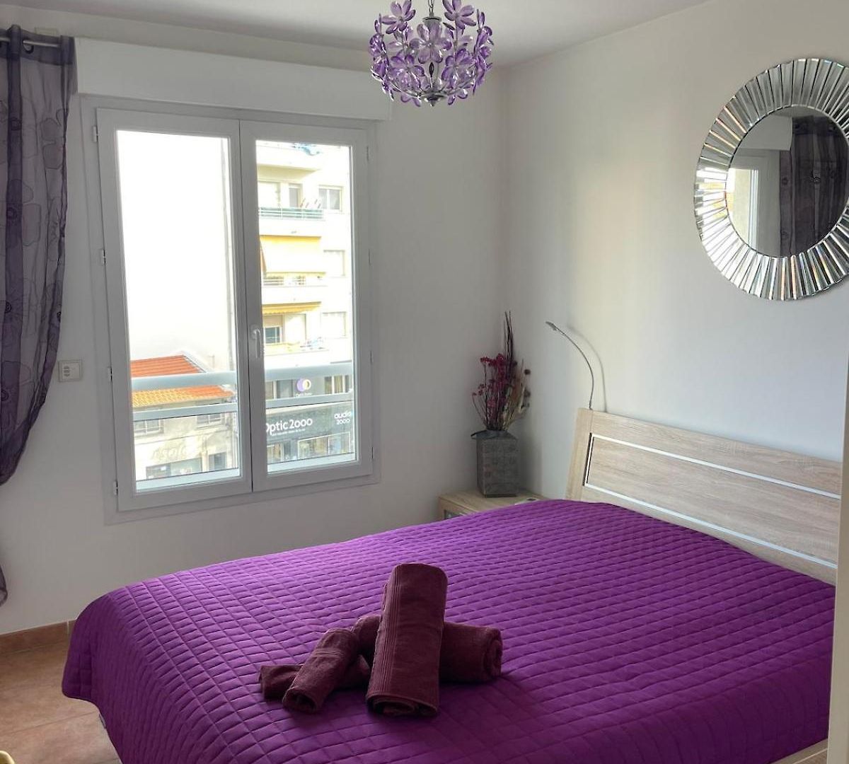 Comfy 2 Min To - Ac Appartement