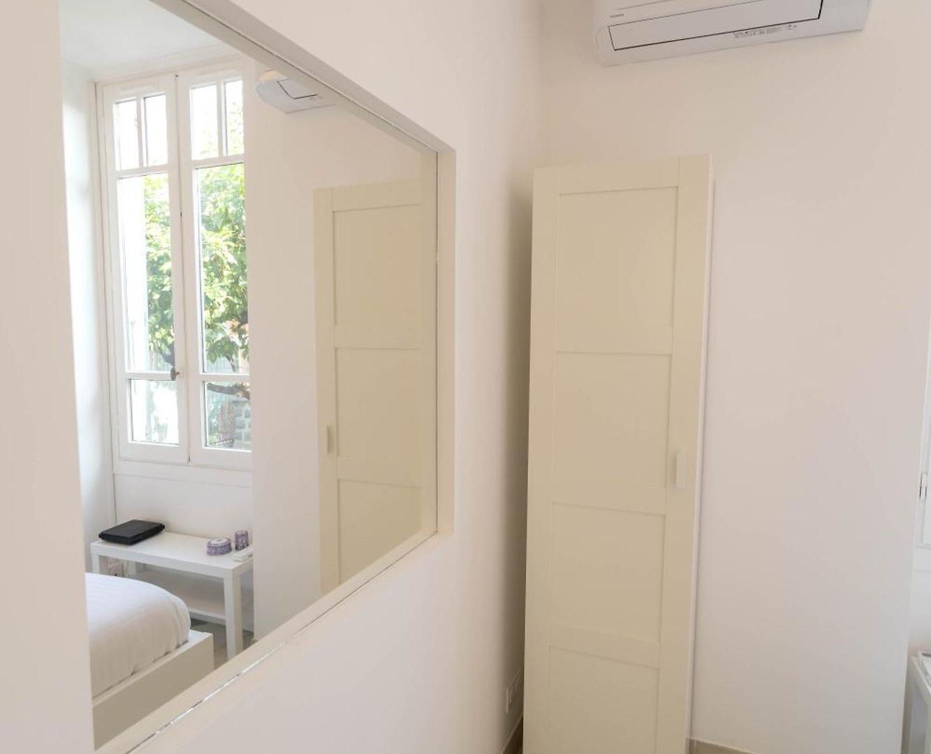 Apartment Magnifique Rez De Jardin Port Nice