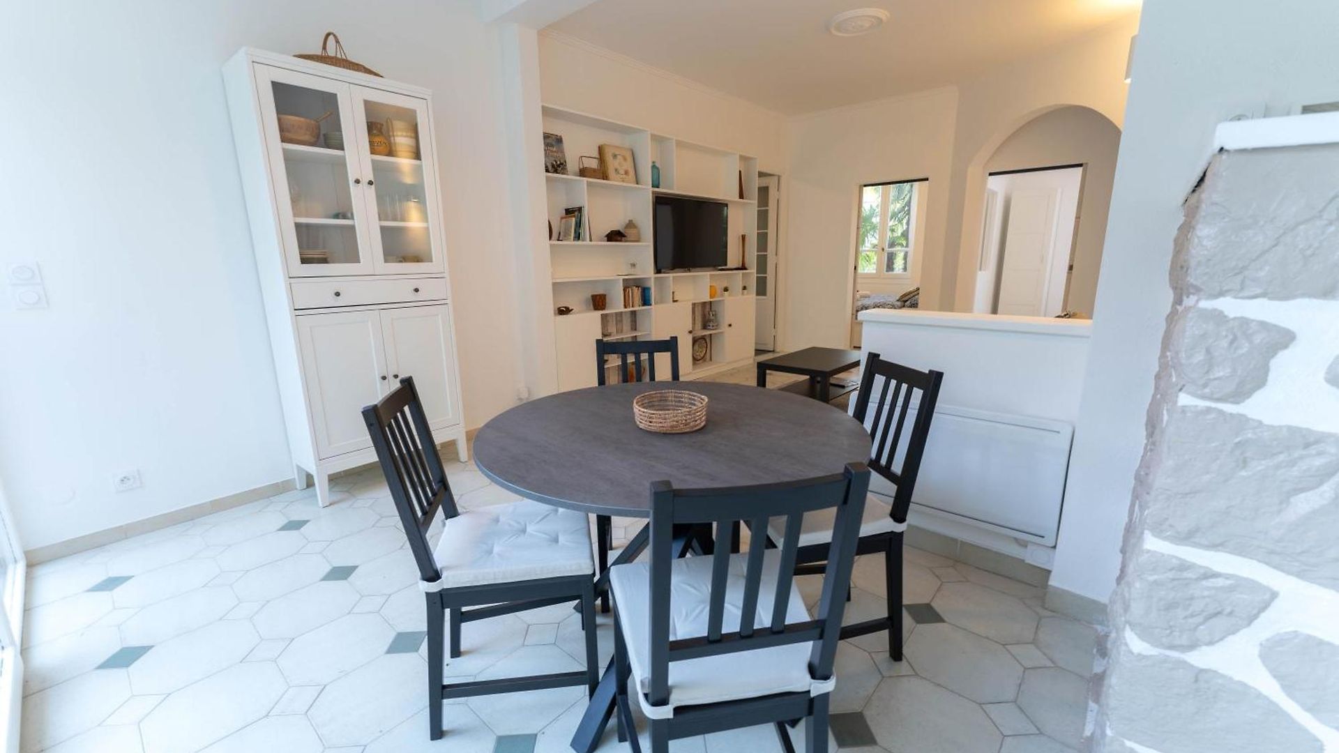 Apartment Magnifique Rez De Jardin Port Nice