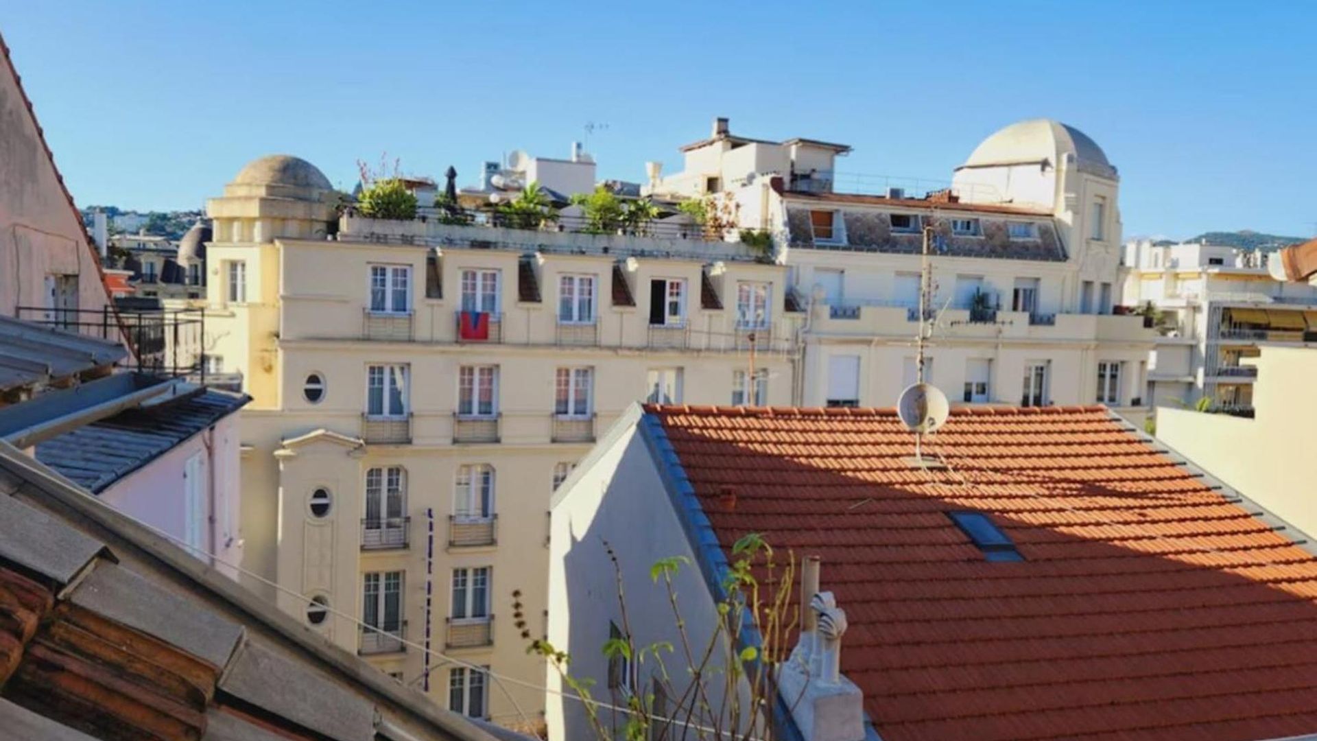 Appartement Grimaldi - Sous Les Toits De