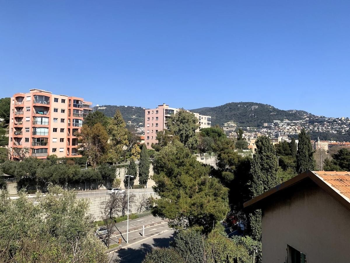 Appartement 3-r Bright, Within 15 Min Walk Nice