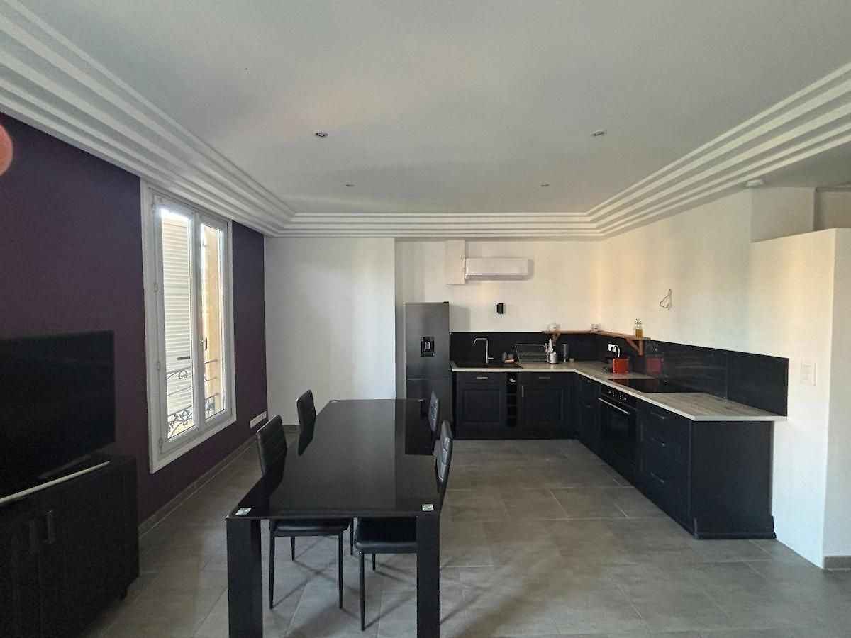 3-r Bright, Within 15 Min Walk Appartement