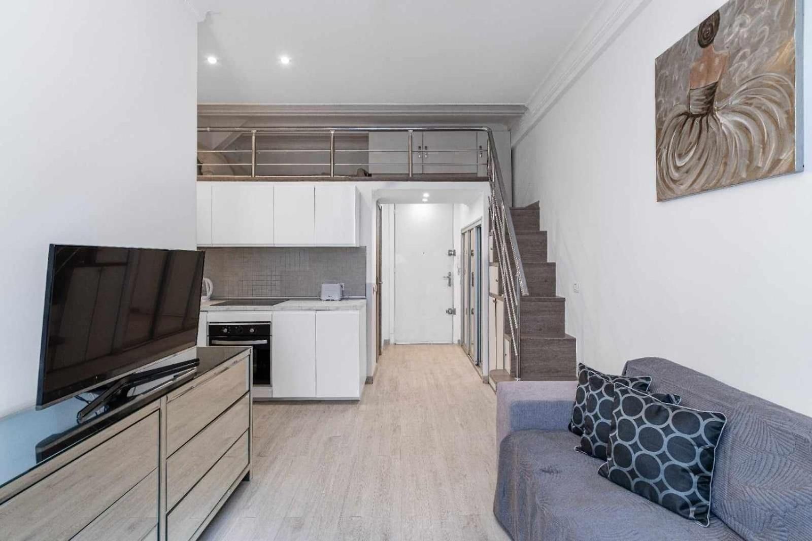 Appartement Azur - 2 Min From The