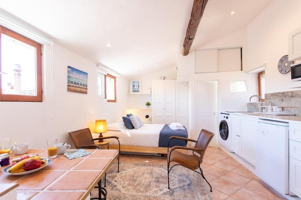 #5 Staywizus - Eagle Nest 5mins Walk Of The Sea Ac Wifi Old Town Apartment Nice