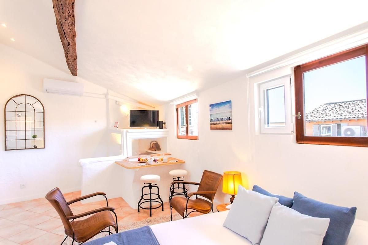 #5 Staywizus - Eagle Nest 5mins Walk Of The Sea Ac Wifi Old Town Apartment Nice