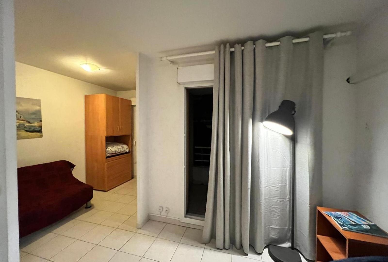 Appartement Magnifique 2 Pièces Centre *