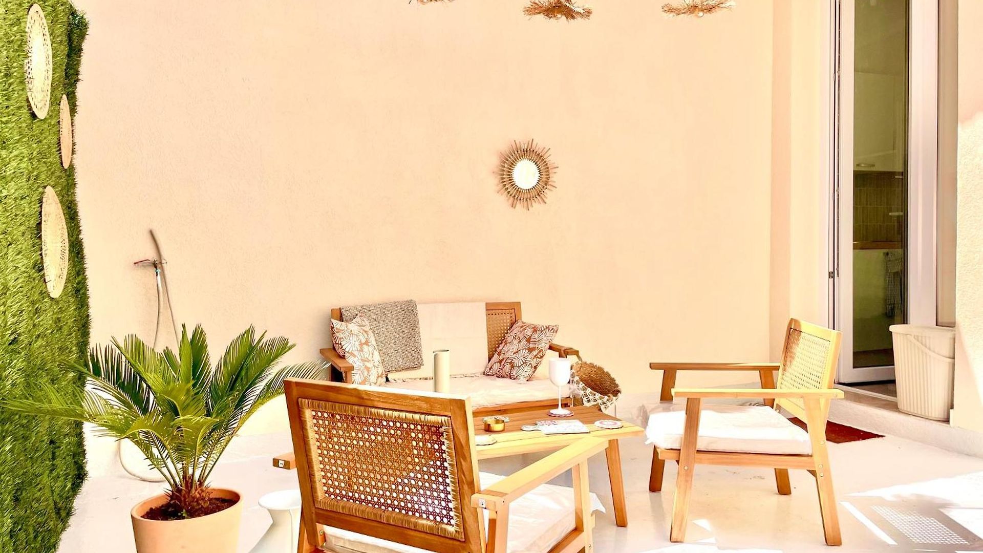 Appartement Le Petit - 4 Studios, 2 With Private Terrace - Centre *