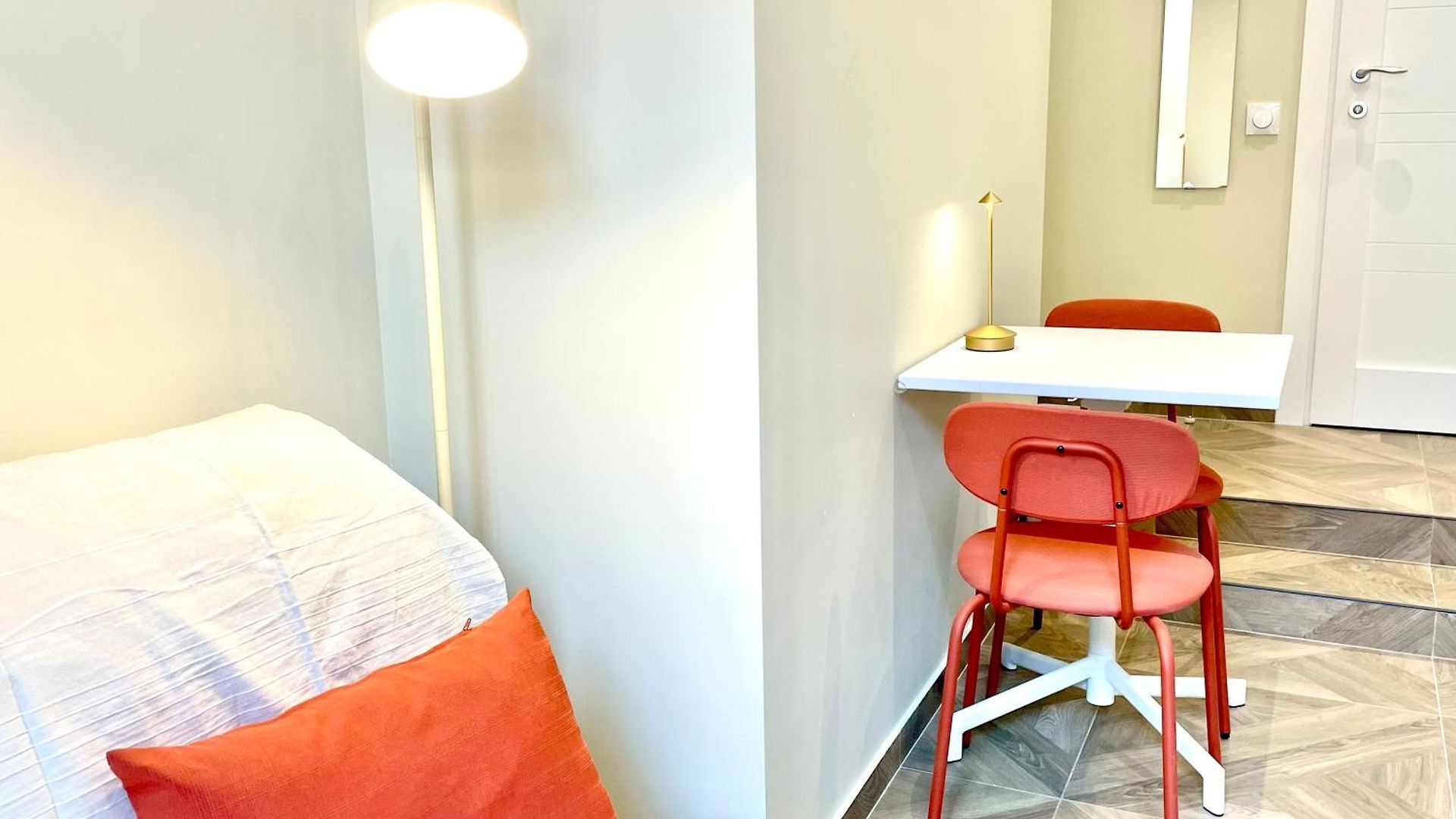 Le Petit - 4 Studios, 2 With Private Terrace - Centre Appartement Nice