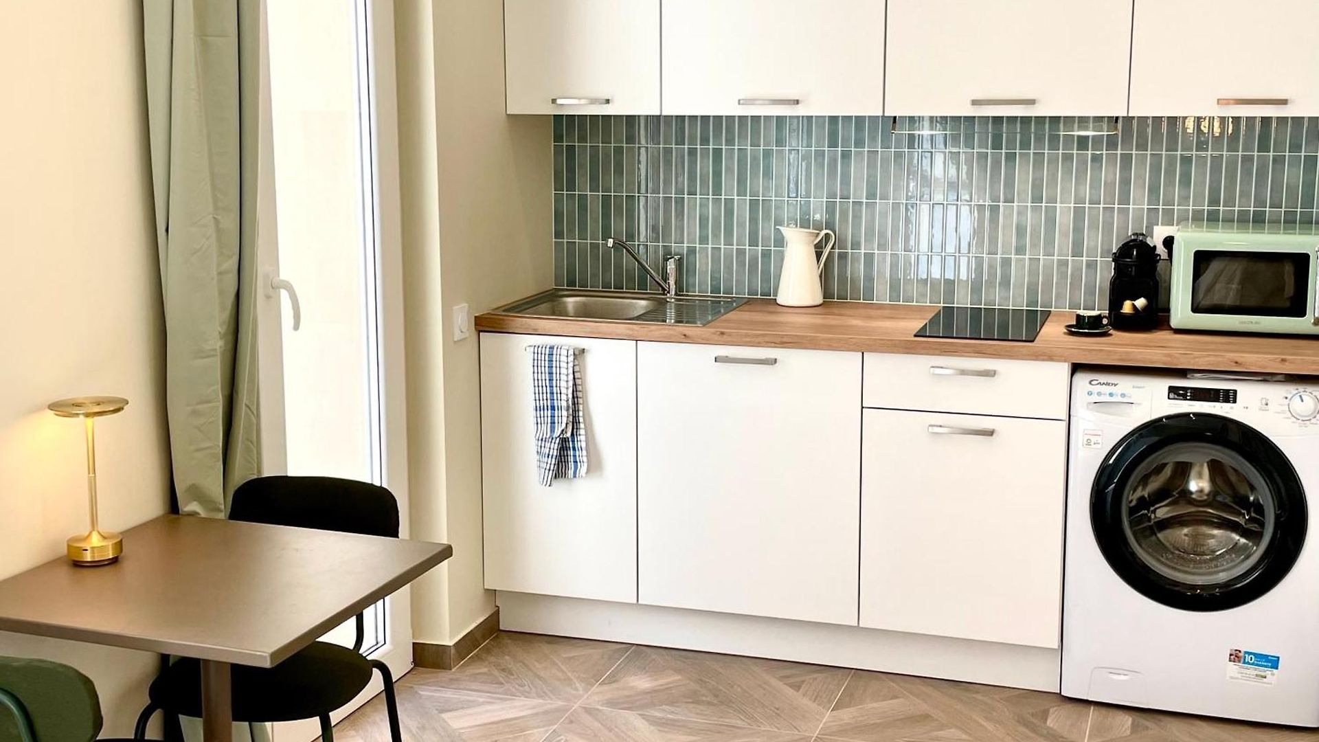 Le Petit - 4 Studios, 2 With Private Terrace - Centre Appartement