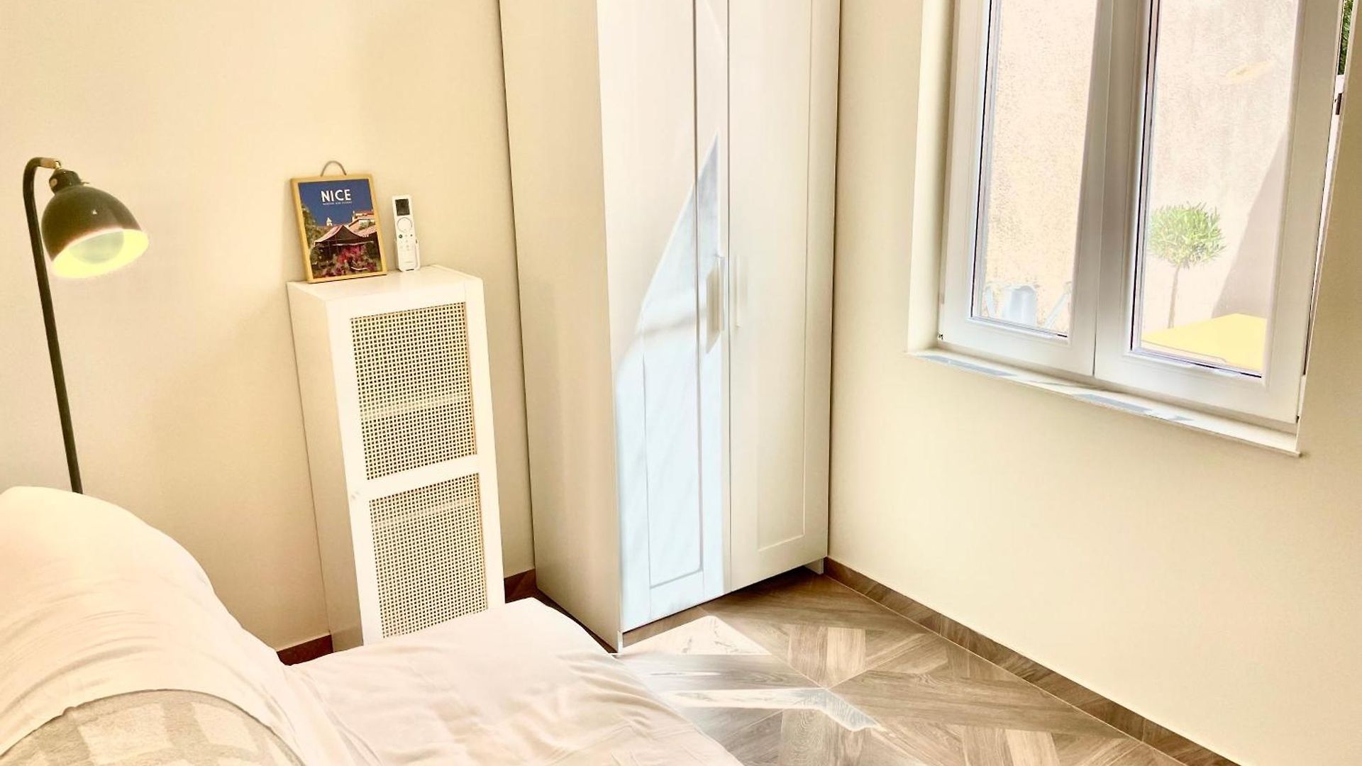 Appartement Le Petit - 4 Studios, 2 With Private Terrace - Centre Nice