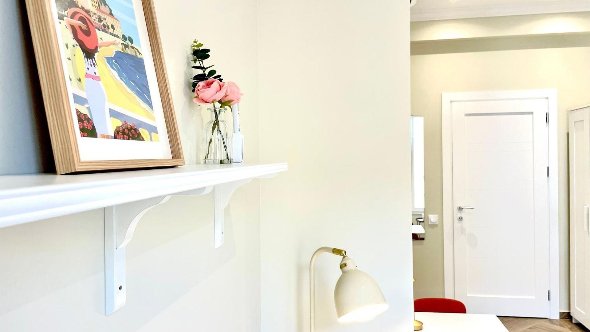 Le Petit - 4 Studios, 2 With Private Terrace - Centre
