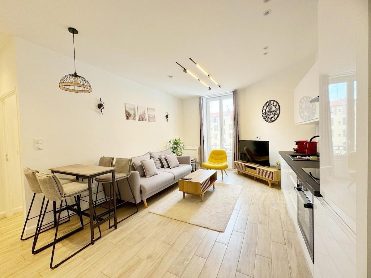Rf105 - Authentique 3p Centre Appartement
