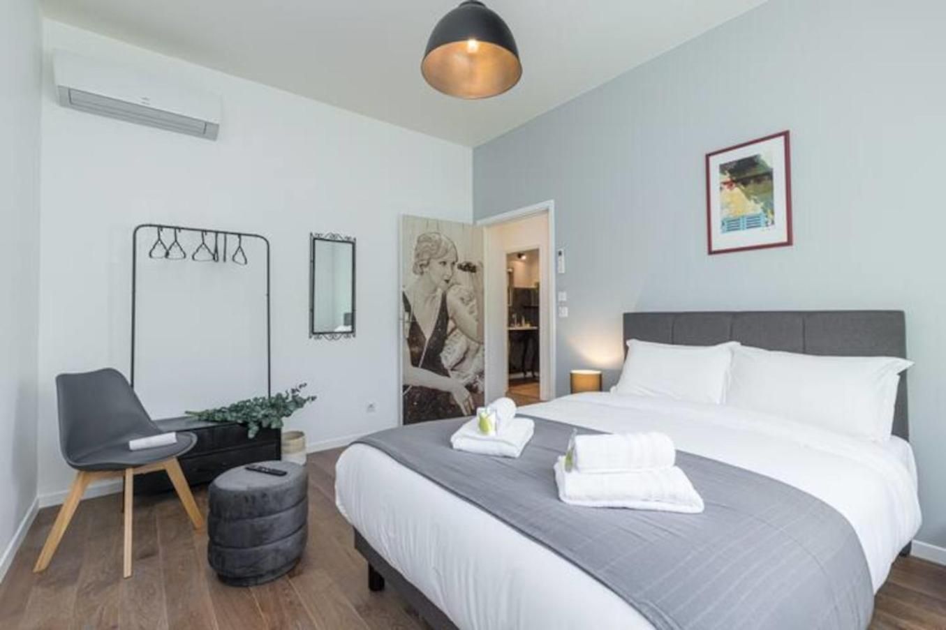 Appartement Extra Spacious 5 Min Walk To Sea & Tram *