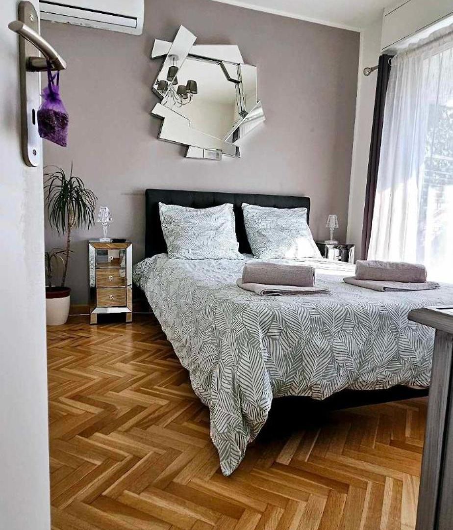 Apartment Floor With Sea View, Clim And Veranda *