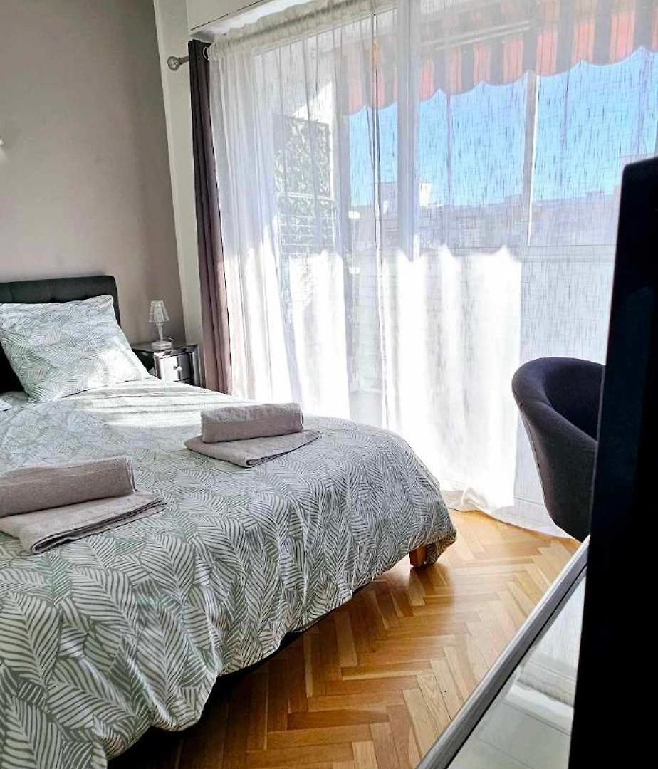 Apartment Floor With Sea View, Clim And Veranda *