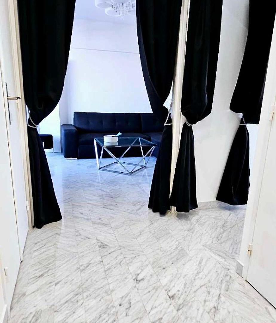Floor With Sea View, Clim And Veranda *
