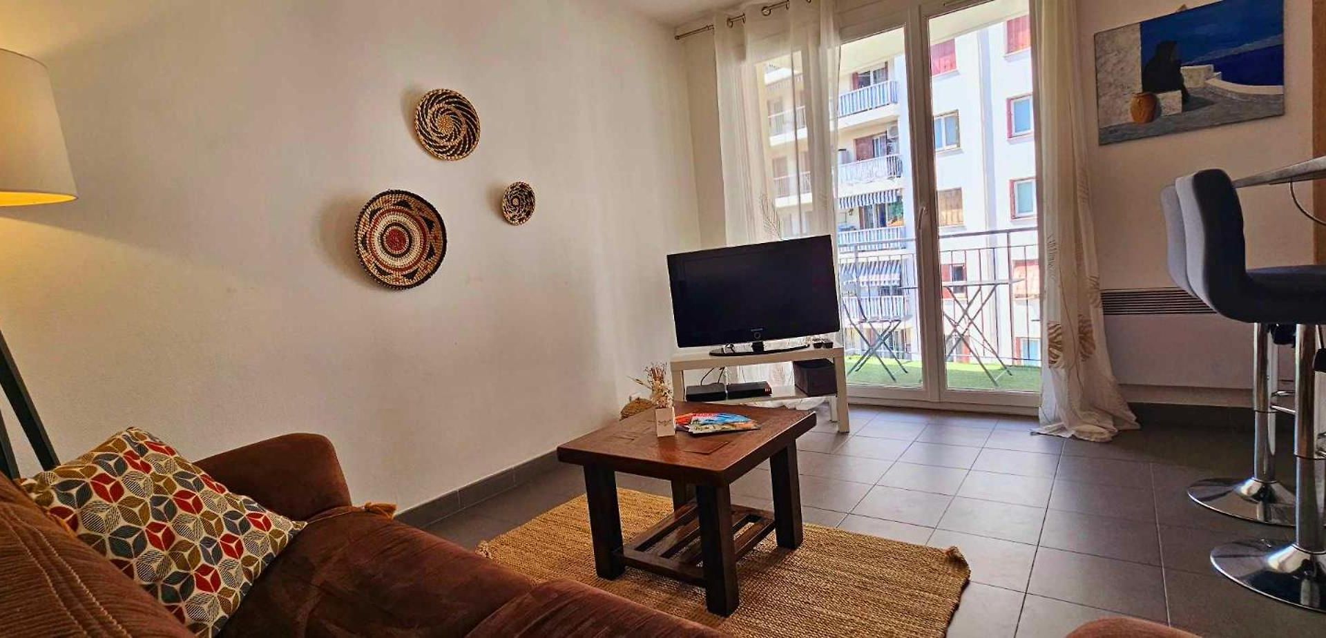 Appartement Dernier étage Avec Terrasse 5 Min De La Nice