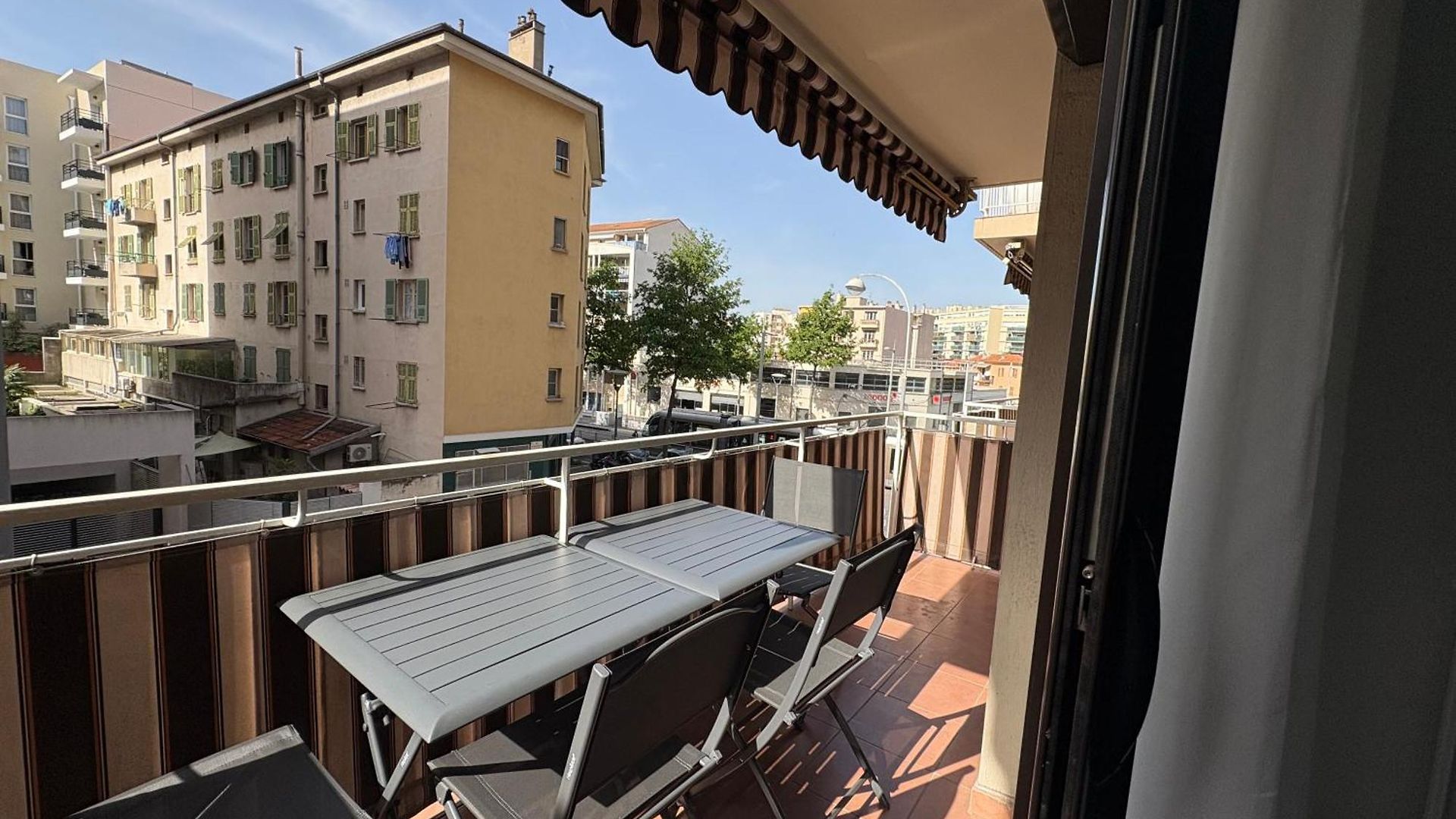 Spacieux 4p Familial Renové Appartement Nice