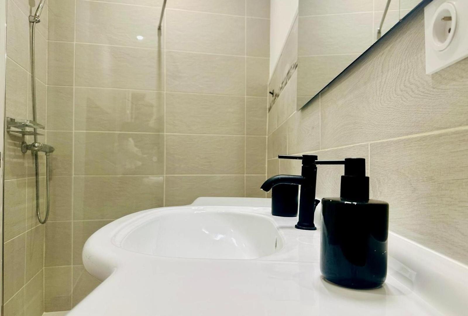 Appartement Aa G Cocon Lamartine - Center *