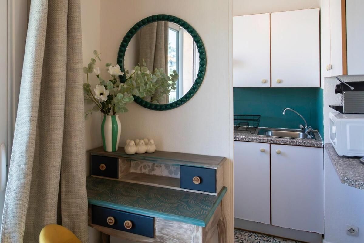 Appartement #46 Staywizus - Terrace Ac 4mins Walk Sea Tram T2 Airport Port *