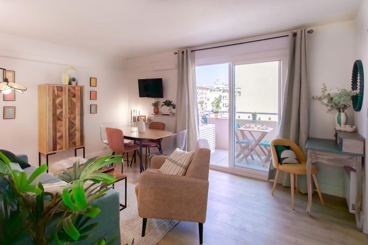 Appartement #46 Staywizus - Terrace Ac 4mins Walk Sea Tram T2 Airport Port