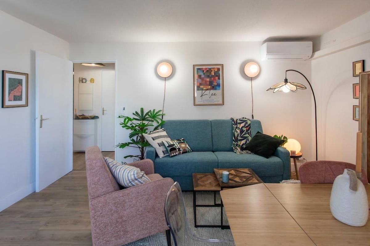 #46 Staywizus - Terrace Ac 4mins Walk Sea Tram T2 Airport Port Appartement
