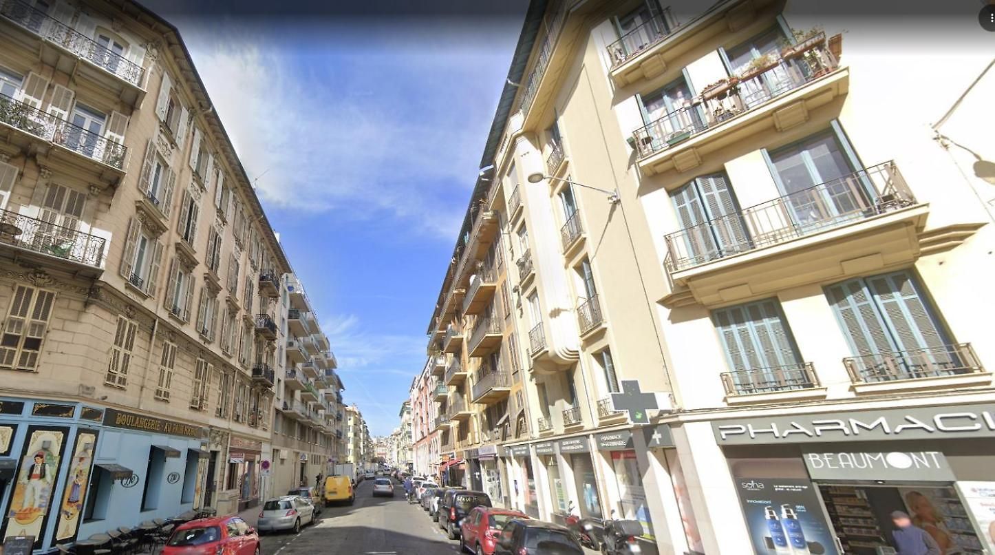 Appartement Zona Porto A 10 Mn A Piedi Dal Mare