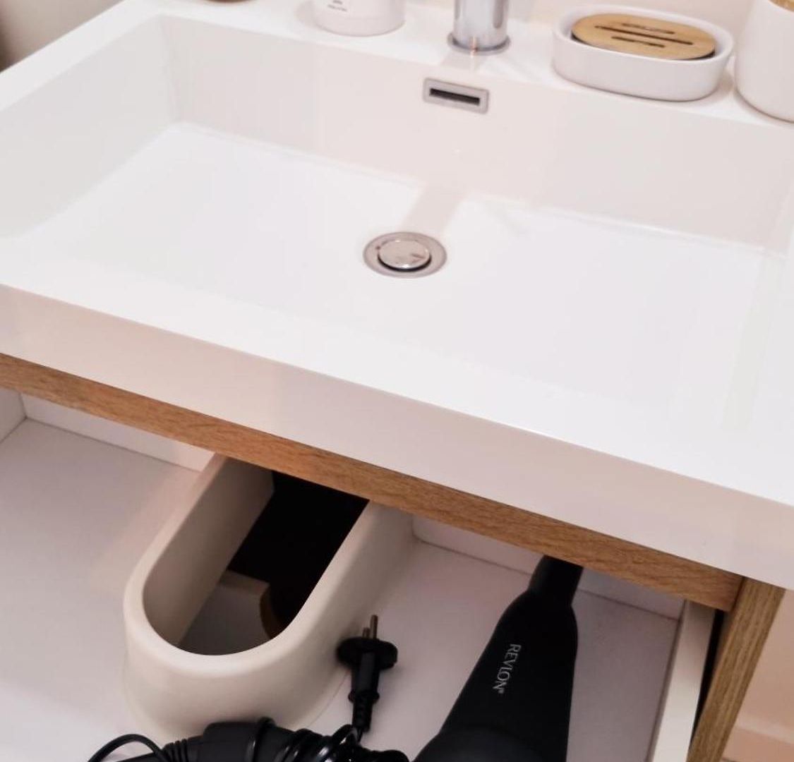 Rénové Climatisé Confort - Lit Queen Size - Emplacement Idéal Près Des Plages *