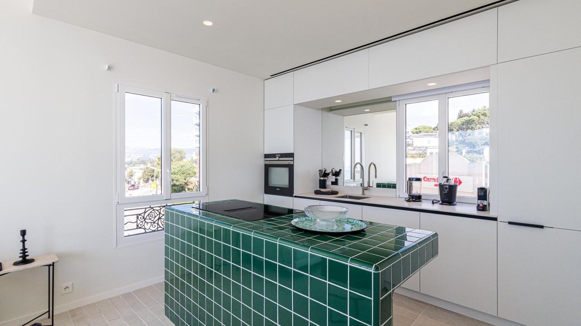 New - Sea View - Splendid Apartment