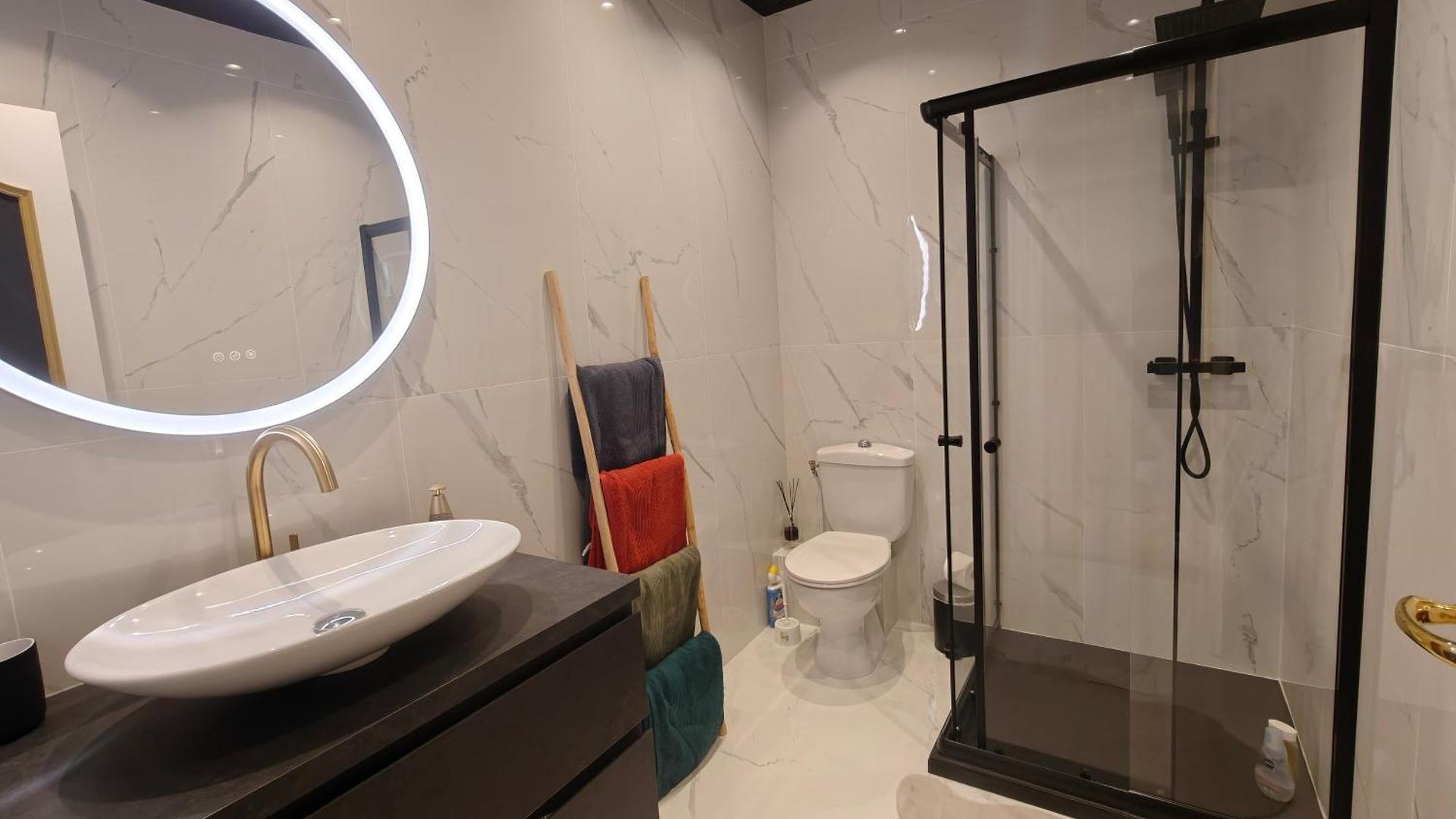 Apartment Spacious New Near Promenade Up To 6 With Ac *