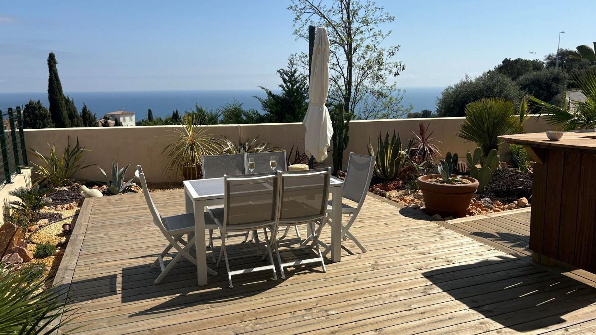 Unique à Vue Imprenable Appartement *