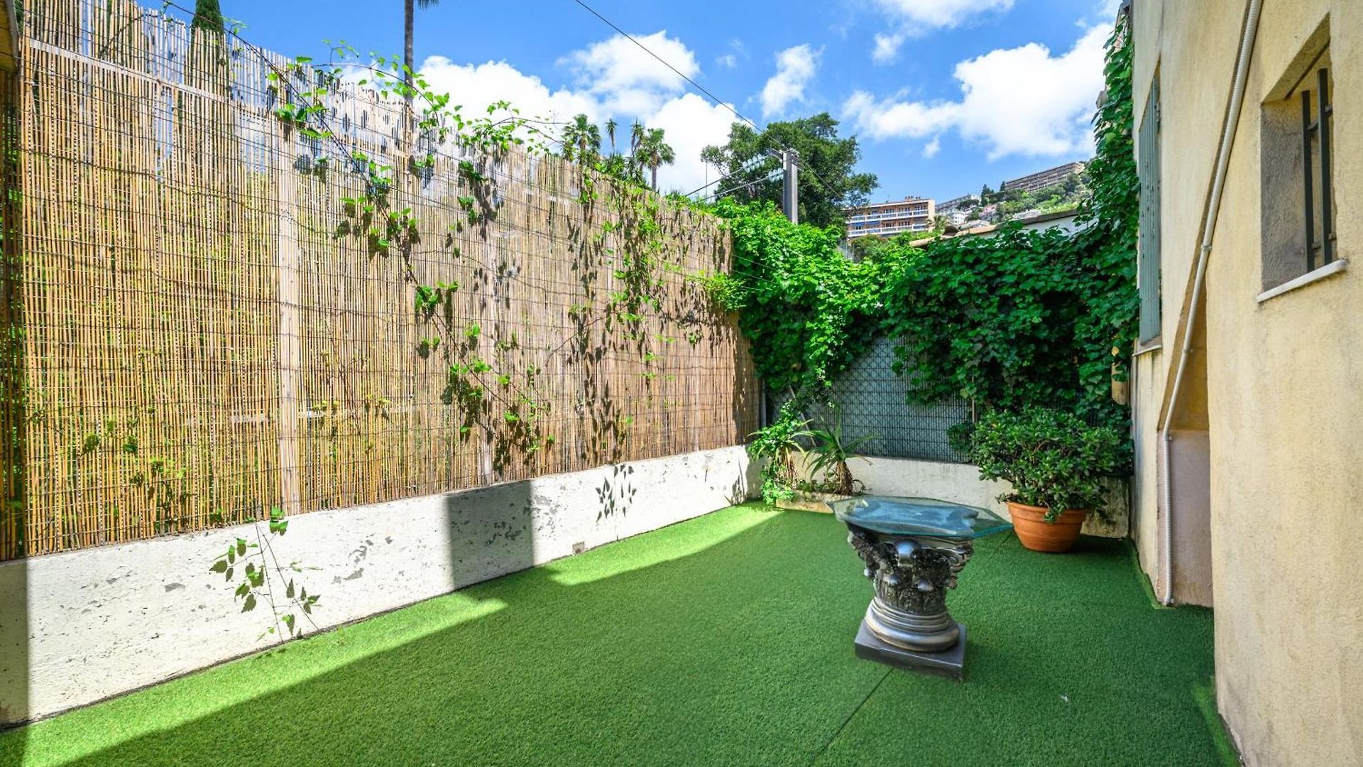 Maison De Familiale, 5 Chambres, Terrasse, à 20 Minutes Du Centre Nice