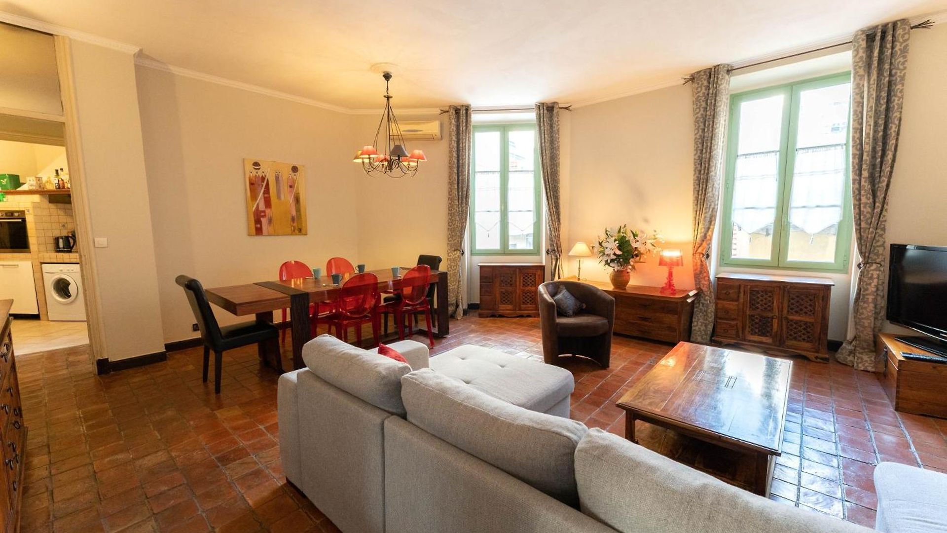 Apartment Spacieux 1ch Au Coeur Du Centre Ville, Acces Tram Facile Nice
