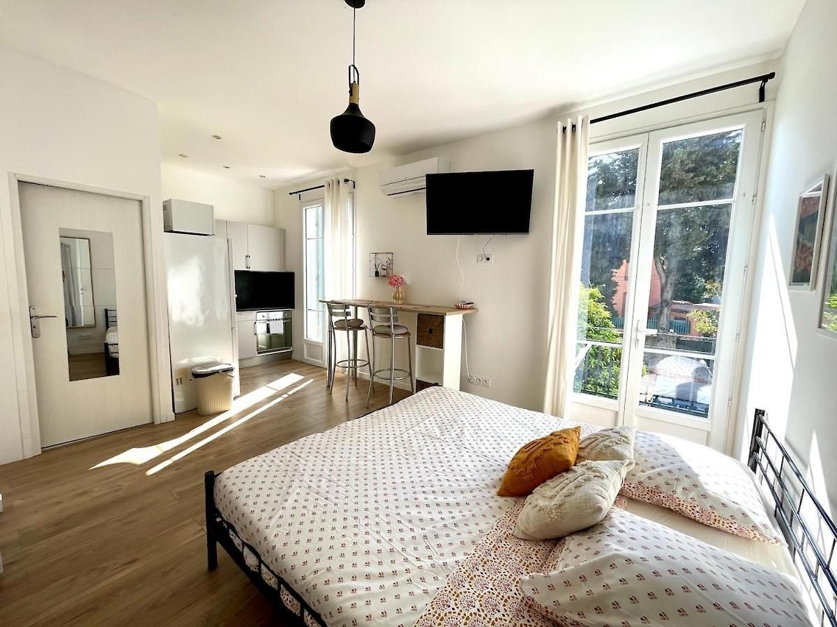Apartment Proche Mer, Avec Terrasse Et Parking *