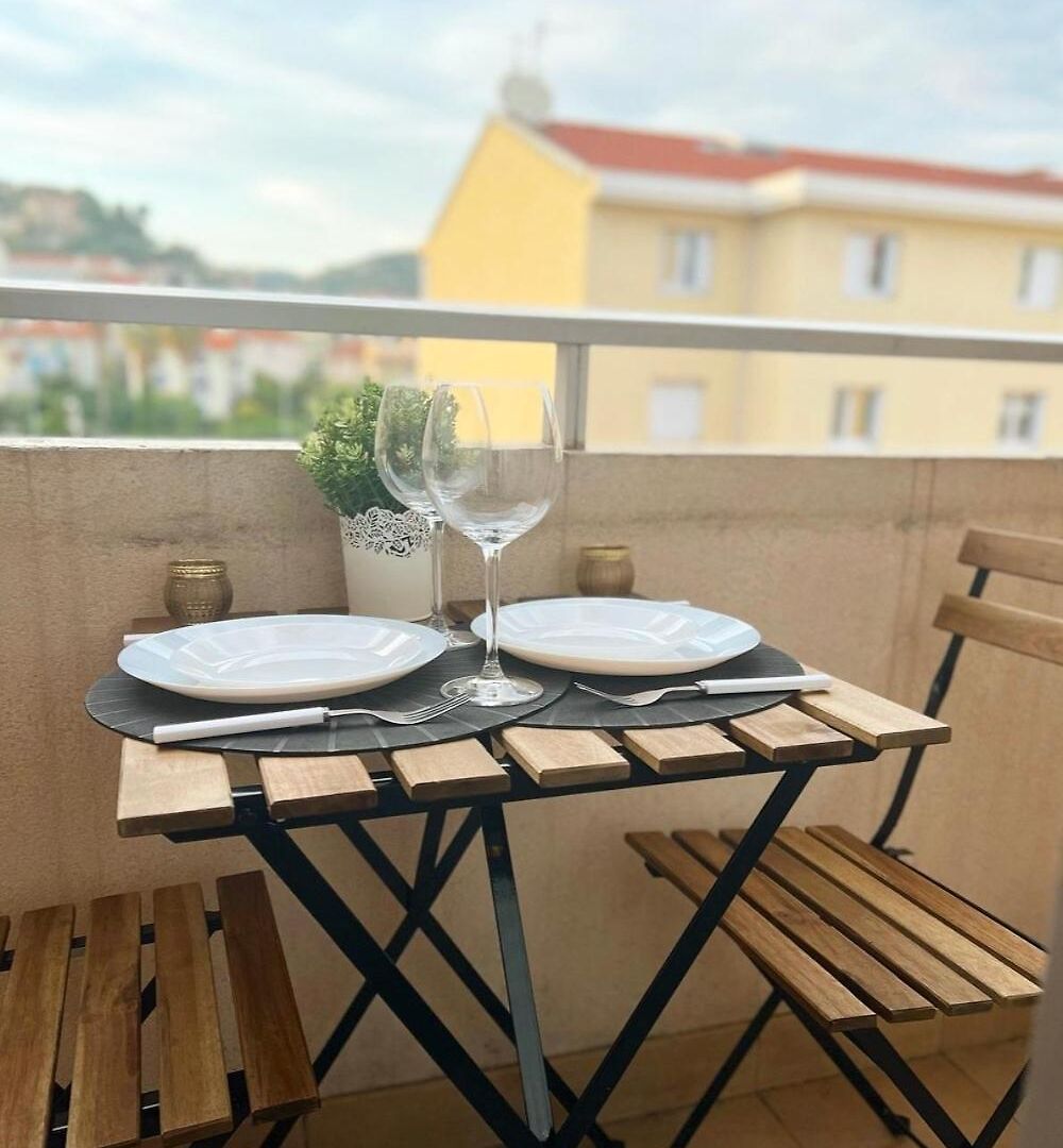 Appartement Super Bord De Mer, Promenade Des Nice