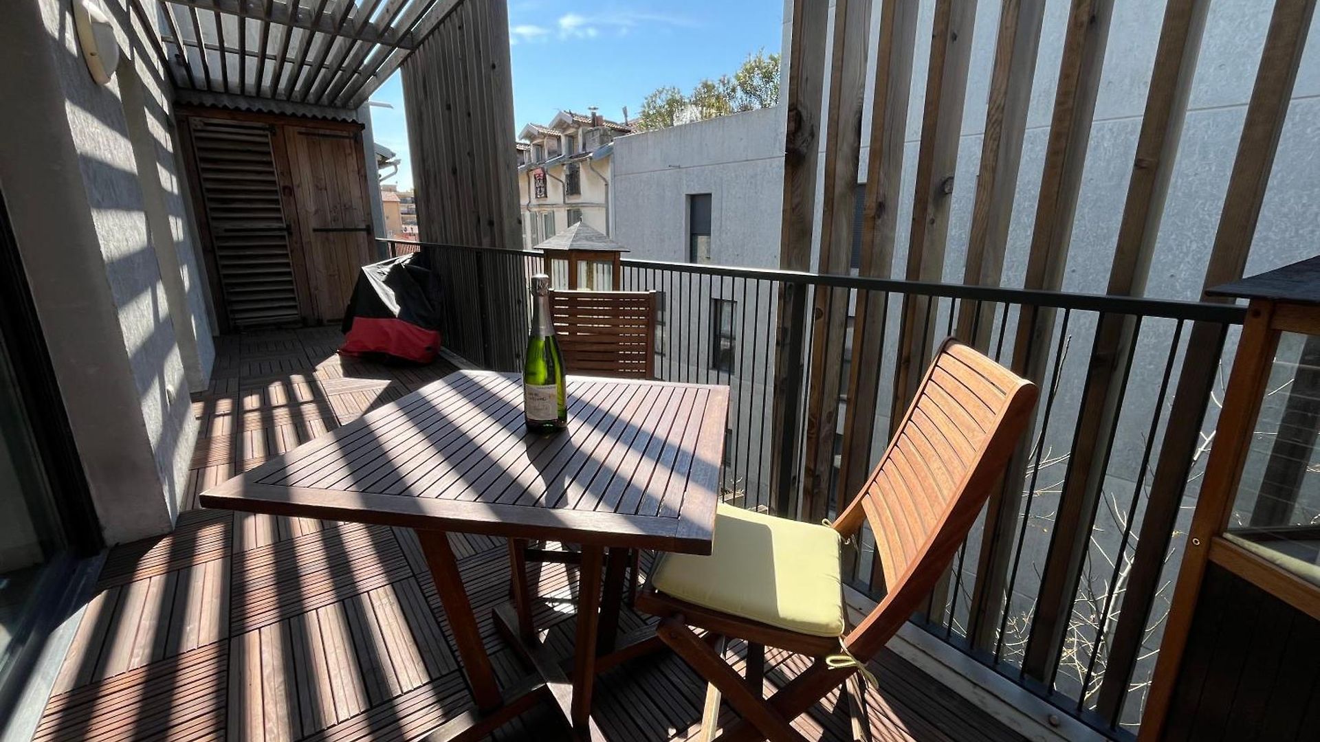 3 Pièces Au Pied De La Promenade Du Paillon Appartement *