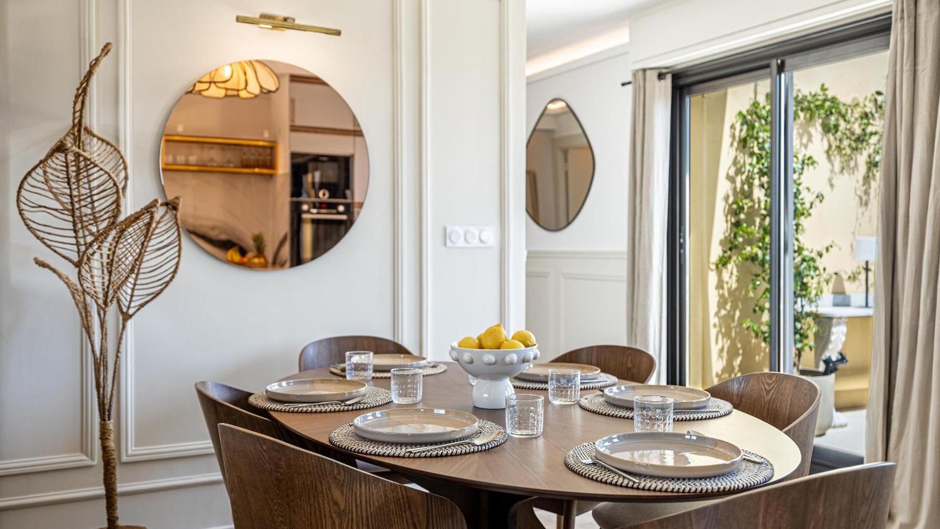 Luxurious Penthouse, 2 Bedroom Suites, 3 Spacious Terraces, Gorgeous Views Of Mountains And Sea, Appartement