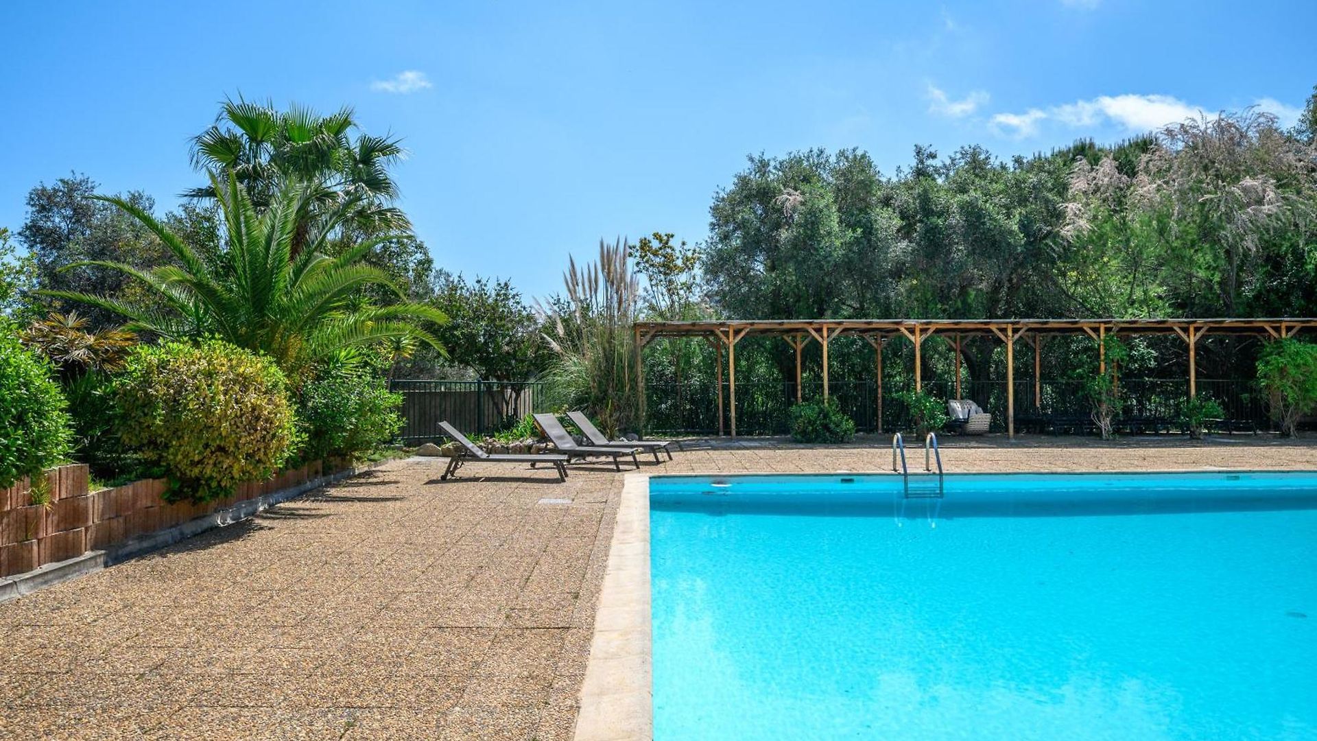 Fabron, Terrasse & Piscine Dans Nice