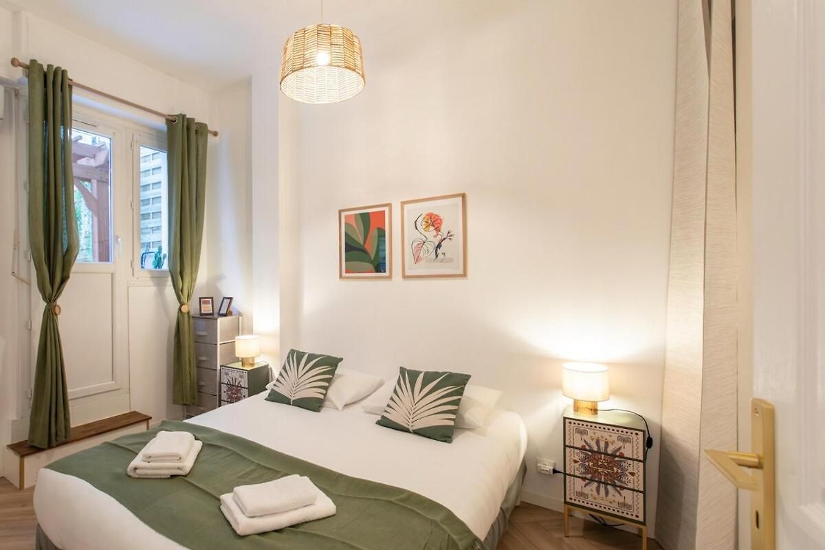 #55 Staywizus - Sun Terrace Ac & Wifi 10mins Walk To Sea & Oldtown Appartement