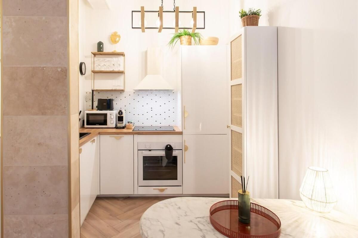 #55 Staywizus - Sun Terrace Ac & Wifi 10mins Walk To Sea & Oldtown *