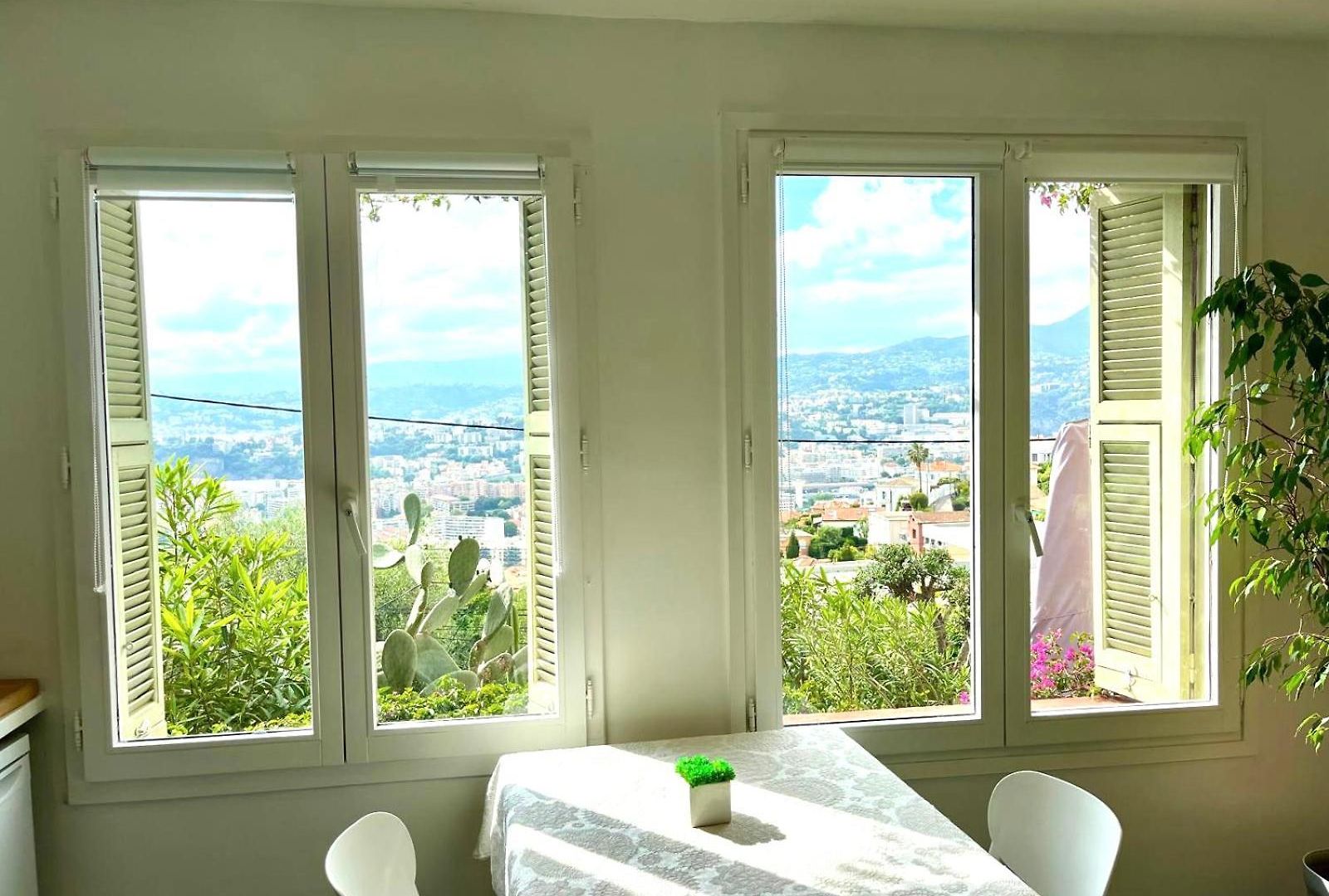 Terrasse, Vue & Montagne, Parking & Clim Apartment