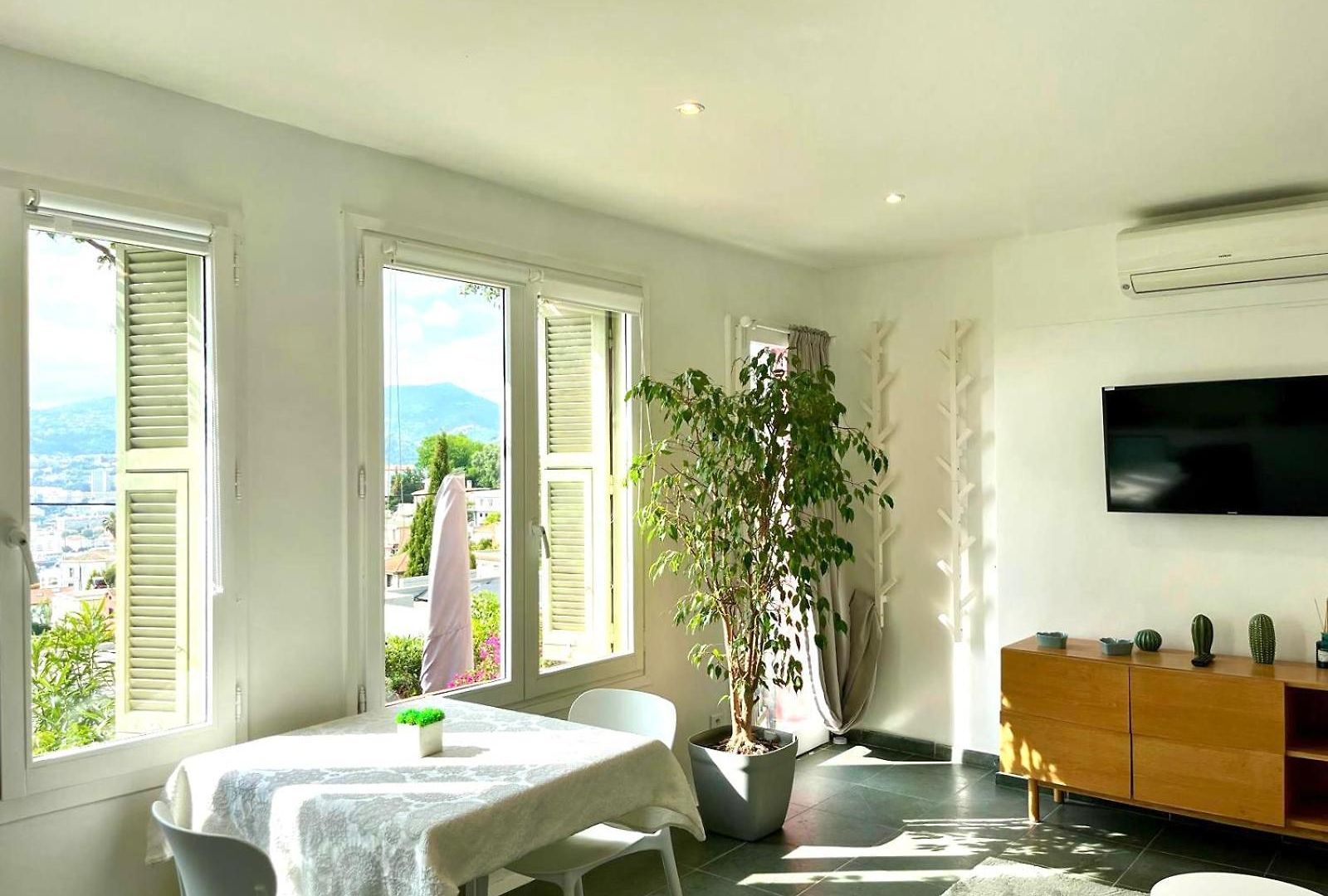 Apartment Terrasse, Vue & Montagne, Parking & Clim