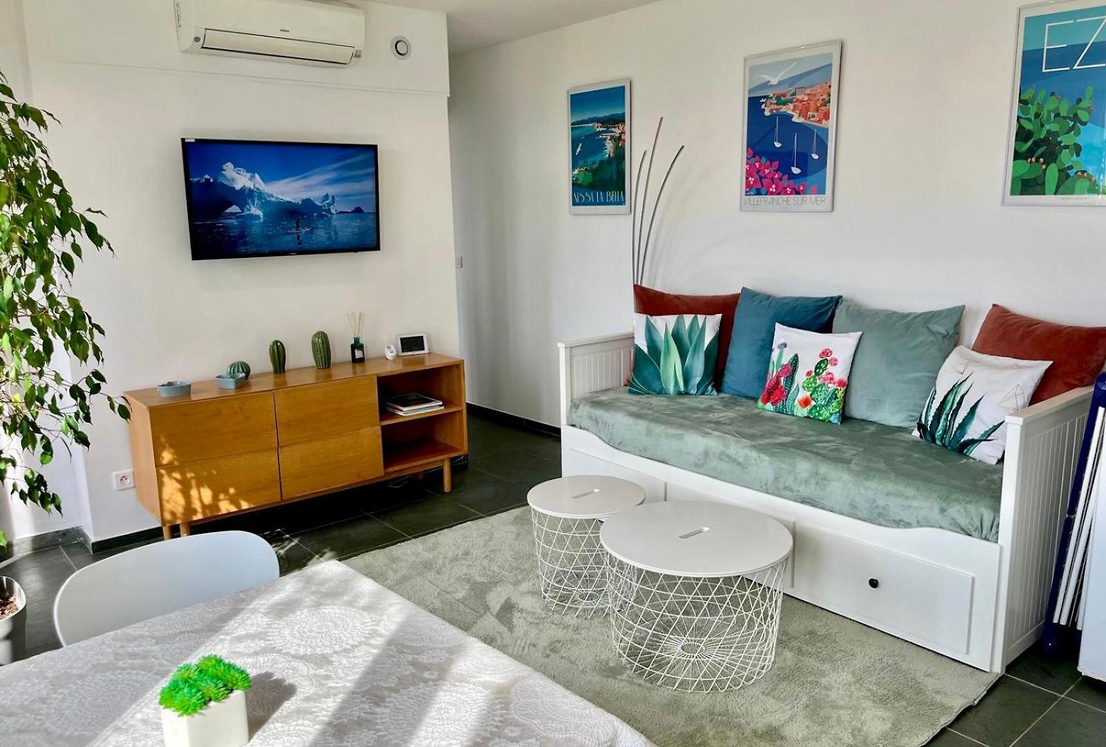 Terrasse, Vue & Montagne, Parking & Clim Apartment *