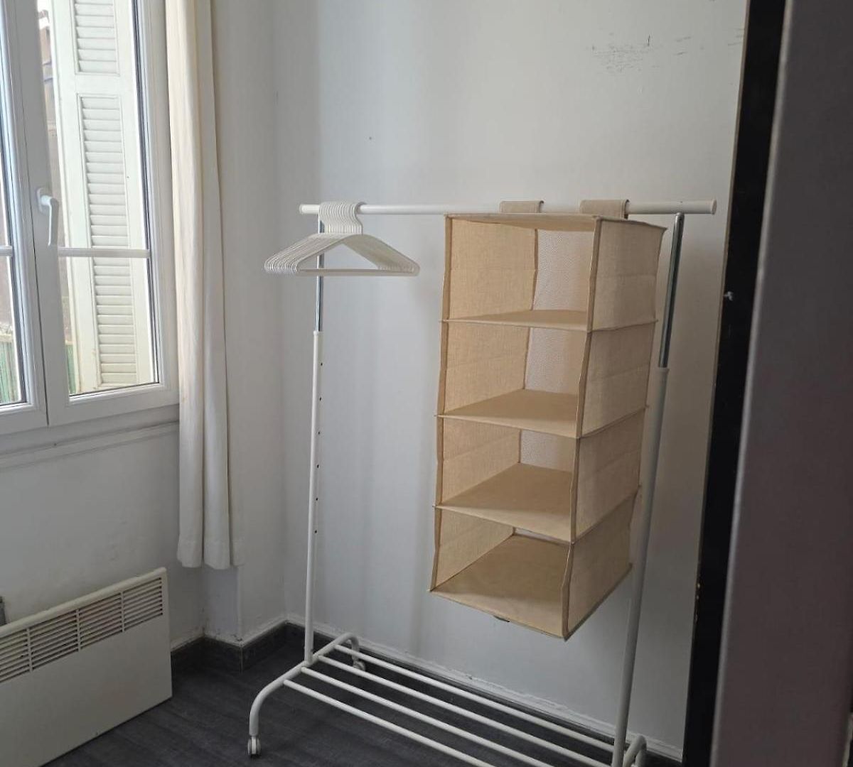 2 Spacious Bedrooms Near Riquier Station! * Nice