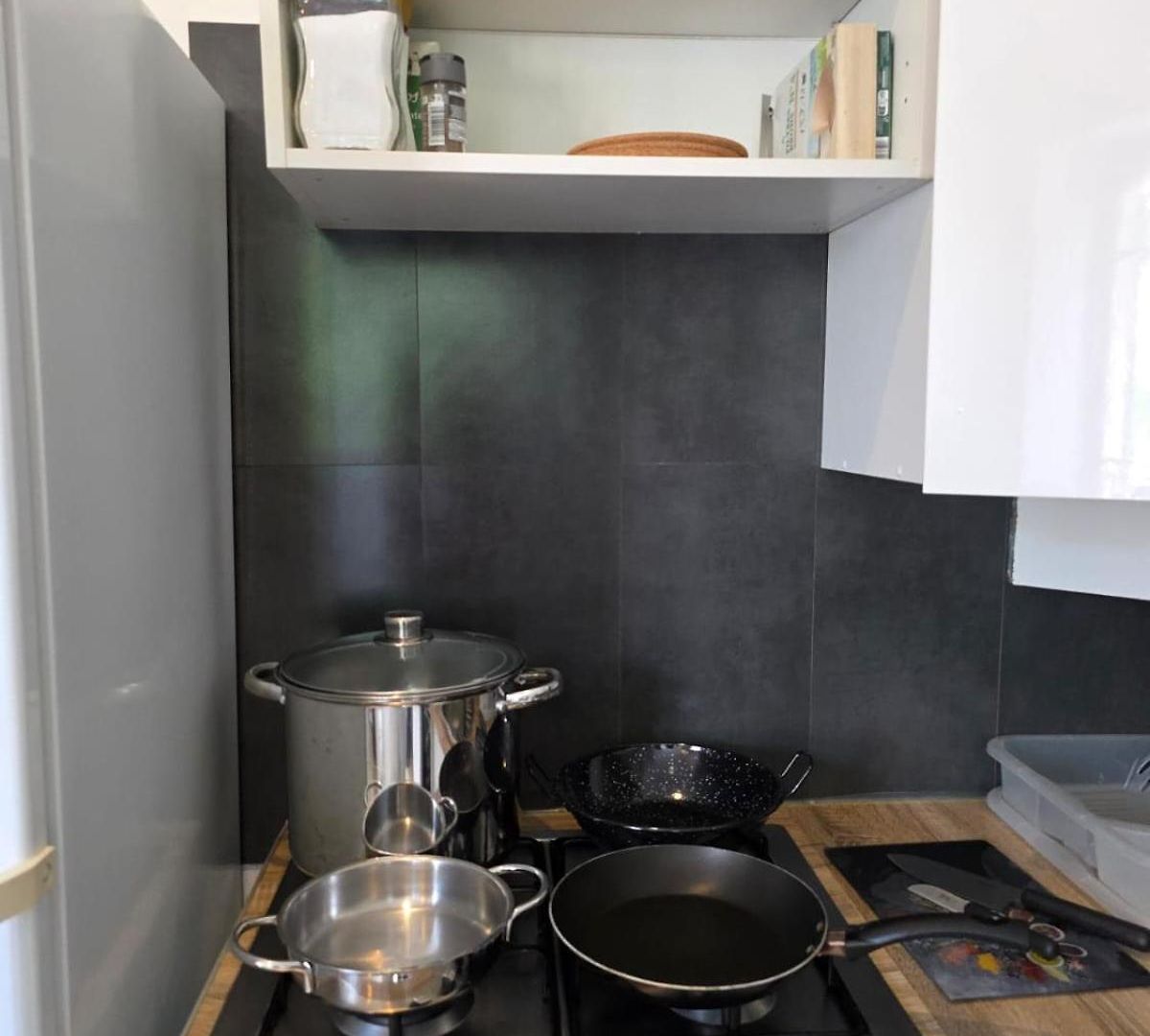 2 Spacious Bedrooms Near Riquier Station!