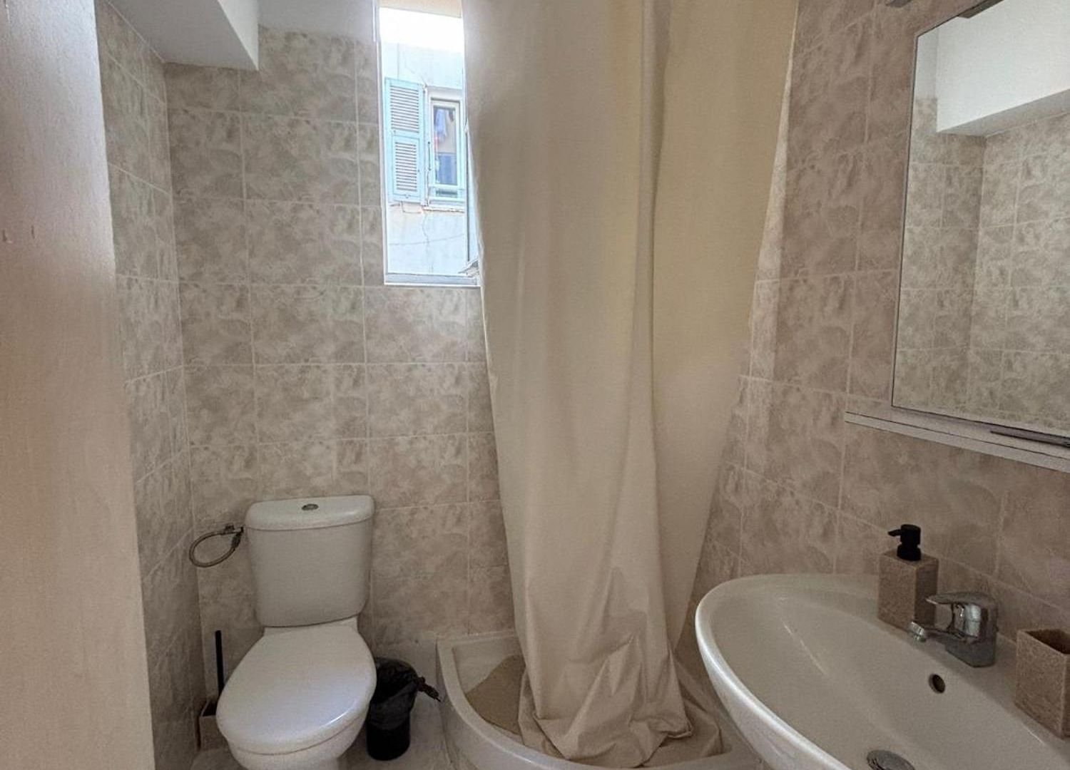 Appartement Au Coeur De Nice
