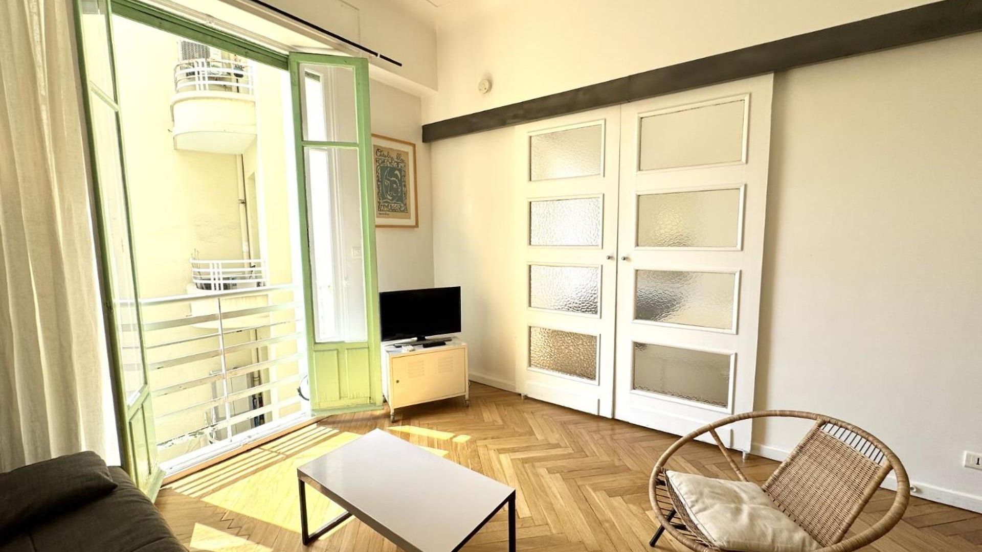 B G La Grimaldi Promenade Des Appartement Nice