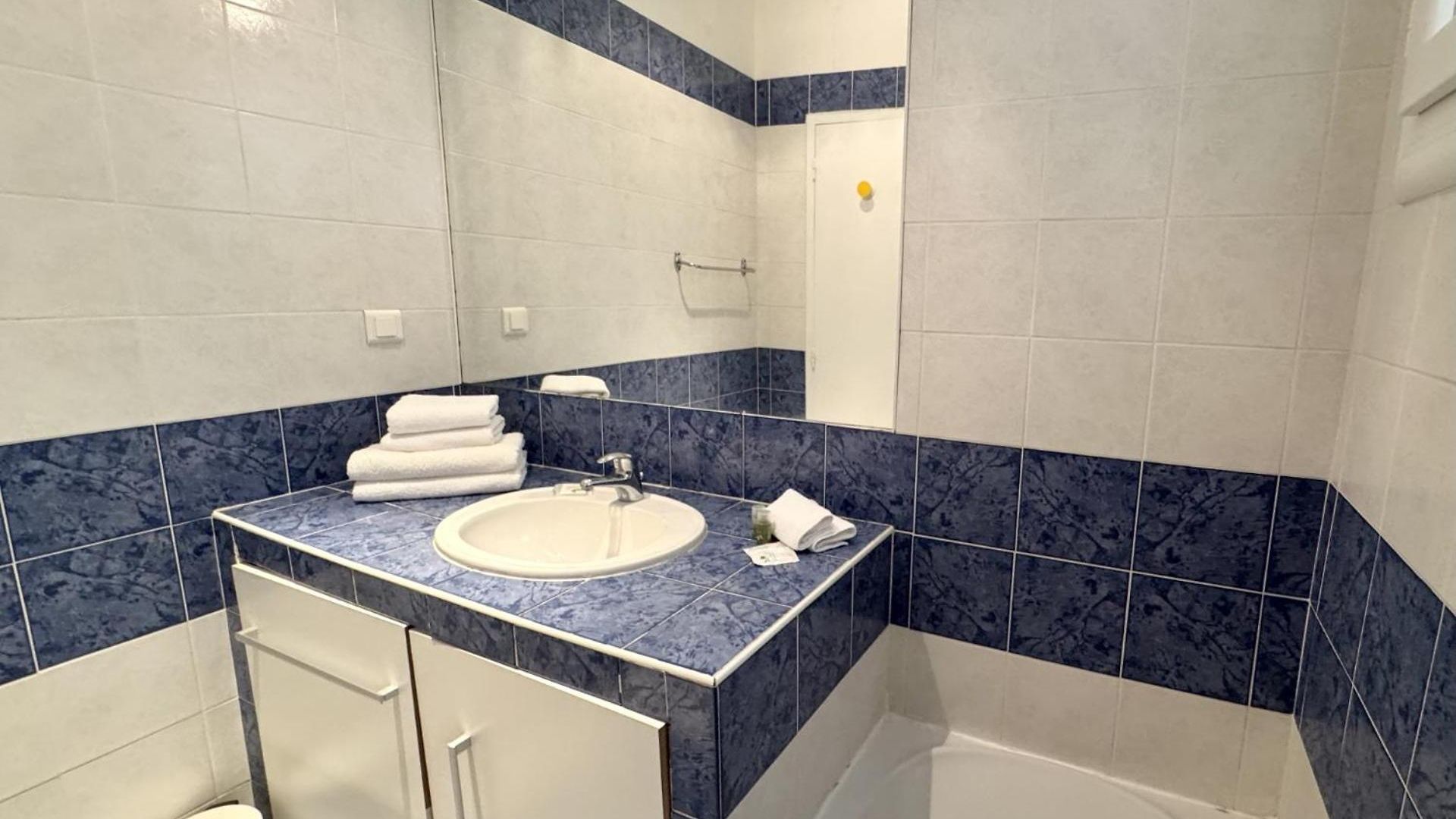 Appartement B G La Grimaldi Promenade Des *