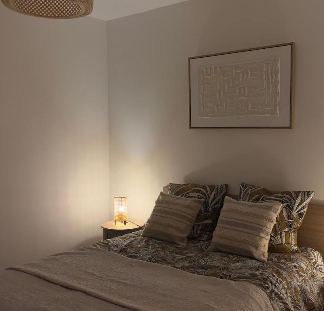 Apartment Charming And Spacious Two-room With Terrace And Ac