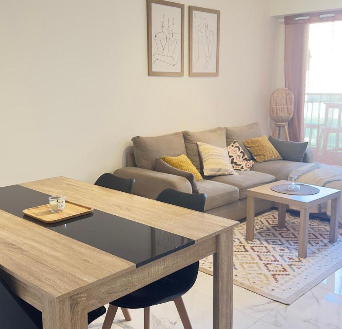 Charming And Spacious Two-room With Terrace And Ac * Nice
